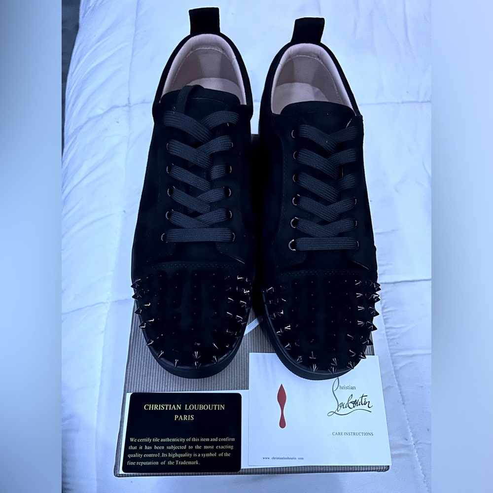 Size:9.5Mens  Christian Louboutin